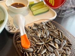 -川流不息·地道川菜·小龙虾(松东路店)