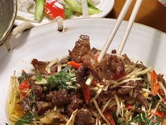 -雀舞云南菜(天津天河城购物中心店)