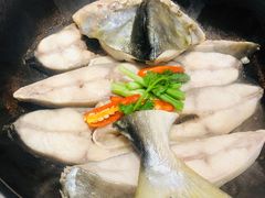 水油盐焗金鲳鱼-海铺·渔家虾水饺(皇姑店)