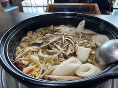 -野菌皇海景野生菌火锅(滨海大道店)