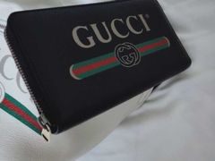 -Gucci(时代广场店)
