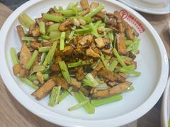 芹菜香干-建辉湖南土菜馆(南大街店)