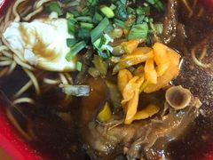 -易记皮肚面(明瓦廊店)