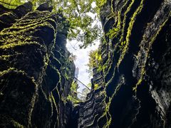 -梭布垭石林景区