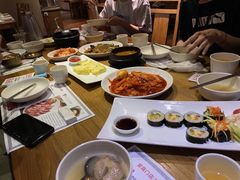 -紫霞门韩国料理烤肉(深南东路店)