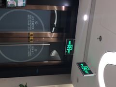 -北京港澳国际医务诊所(王府井大街店)