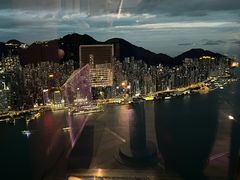 -OZONE 顶楼酒吧(香港丽思卡尔顿酒店)