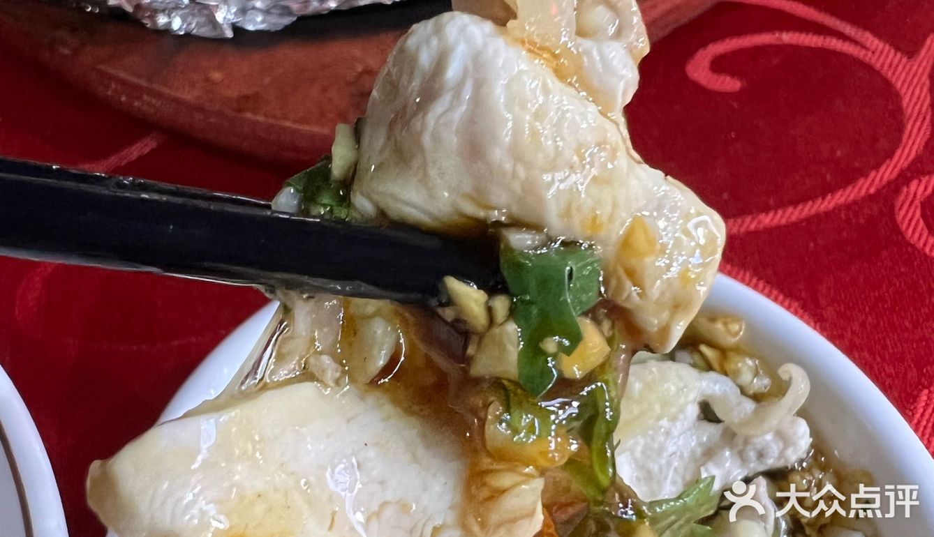 深圳前三脆皮鸡煲，牛肉火锅。
