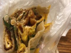-正宗杂粮煎饼香软鸡蛋饼
