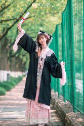 点击看大图 -onlygirl摄影美学馆高端定制(江滩店)