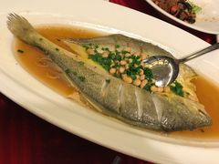 梅黄豆蒸黄鱼卷-新镇江酒家(南京西路店)