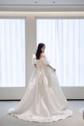 -MANLI BRIDAL婚纱