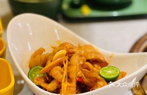 Thai Lemongrass Boneless Chicken Feet