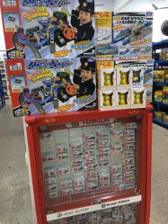 -逝水玩具折扣店