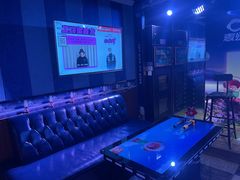 -唱吧麦颂KTV(松江五龙商业广场店)
