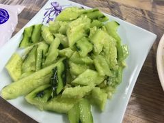 拍黄瓜-龙虾奇迹(大华三路店)