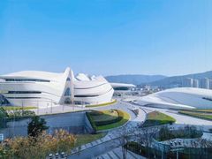 -奇迹健身金茂汇店