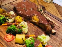 澳洲带骨战斧牛排-SISTERS BAR RESTAURANT川意酒馆(嘉善老市H楼店)