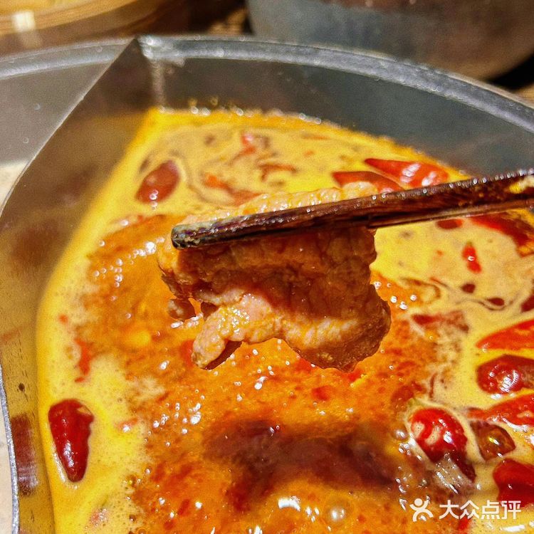 深圳这火锅太绝！一口穿越四川麻辣江湖！