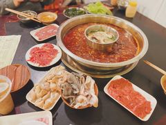 -邓莽子老火锅(中兴路总店)