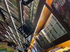 -钟书阁(珍园店)