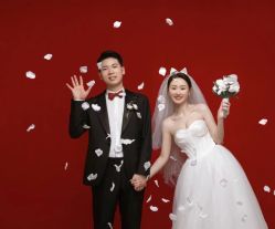 -钟爱一生婚纱摄影旗舰店