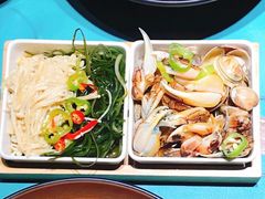 -八月美食小馆(银泰城总店)