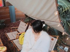 -鹿萤季·营地小馆(皇后公园店)
