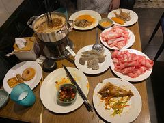 -遇上西雅图多融合海鲜自助餐厅(中房金谊广场店)