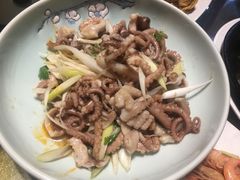 -方国老头包子·39年威海本地老字号•小船海鲜疙瘩汤