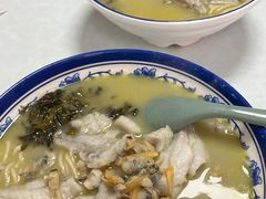 -明呈黄鱼面馆(斜土路店)