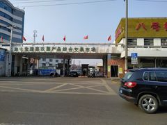 -七宝蔬菜农副产品综合交易市场-停车场