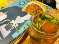 -ZING COFFEE 镜咖啡