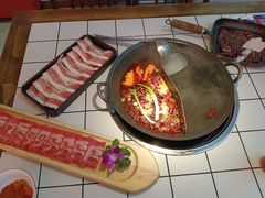 -热火朝天鲜切牛肉火锅(南强街巷店)