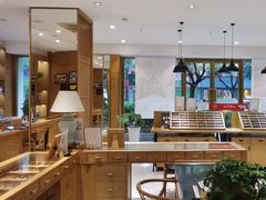 -宝丽眼镜(湖墅店)