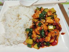 宫保鸡丁盖浇饭-成都小吃(华光商厦店)