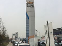 -永达国际汽车广场-停车场