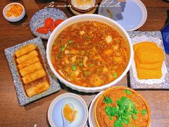 -锦庐道地川菜(来福士店)