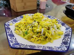 银鱼炒蛋-呼吸森林·生态农庄农家乐私房菜