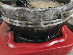 -墨脱石锅椰子鸡•香草鸭•东山羊(大东海店)