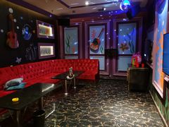 -音皇乐友汇量贩式KTV