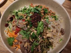 -云阿蛮云南生烫牛肉米线(奉贤路店)