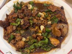 -鲁南仔·滕州炒鸡(经三路店)