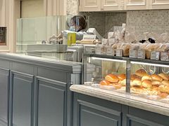 面包甜点陈列柜-法桐蛋糕·手作面包(万象城店)