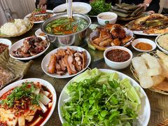 -岩保农家乐