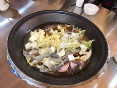 -粘豆包柴火铁锅炖