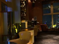 -翡翠36酒吧(浦东香格里拉店)