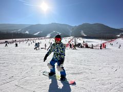 -鳌山滑雪度假区