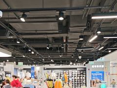 -迪卡侬(环球港店)