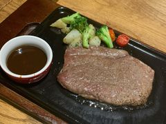 臻选嫩肩牛排-必胜客(宁波天一水街店)
